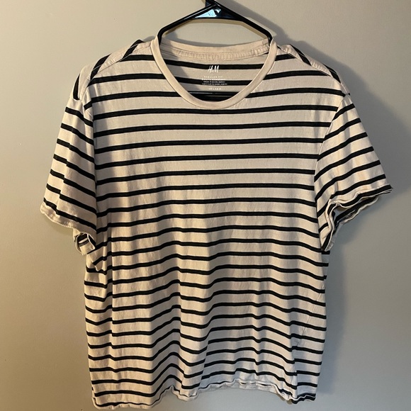H&M striped tee - Picture 1 of 1